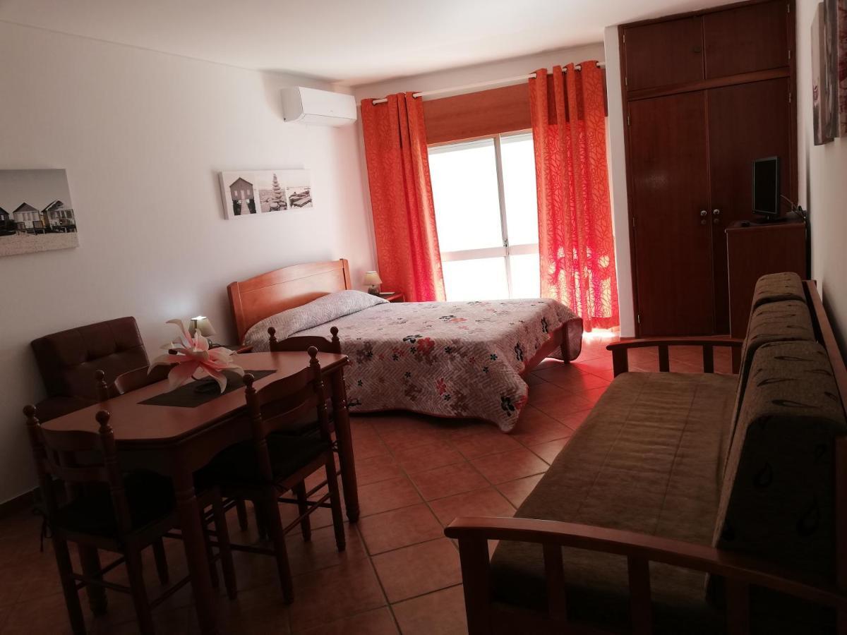 Apartamentos Arcada Quarteira Εξωτερικό φωτογραφία